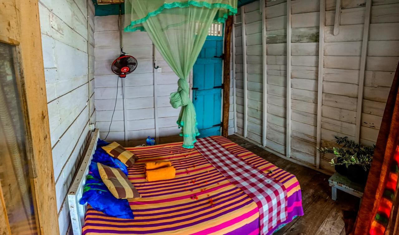Brother'S Beach Home Boossa Luaran gambar