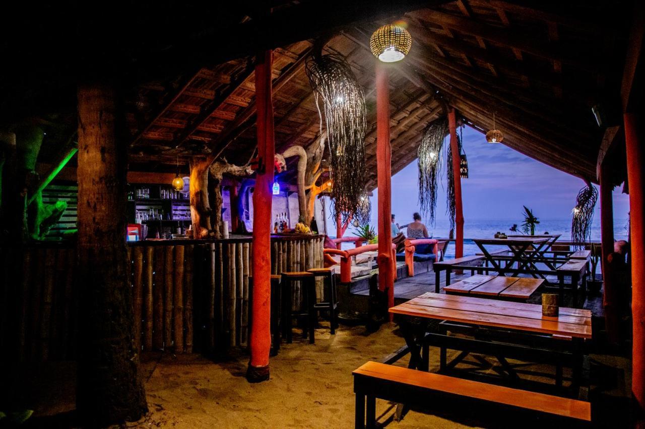 Brother'S Beach Home Boossa Luaran gambar