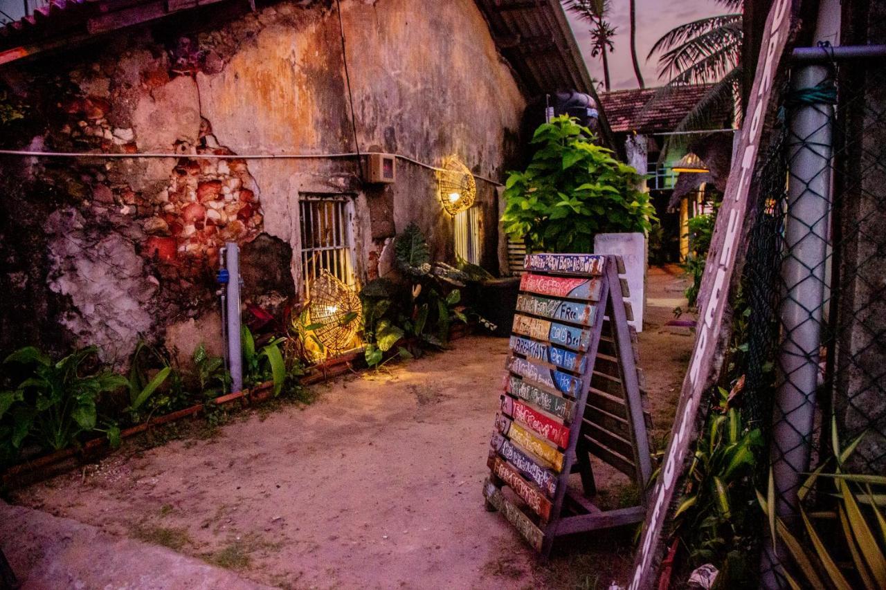 Brother'S Beach Home Boossa Luaran gambar