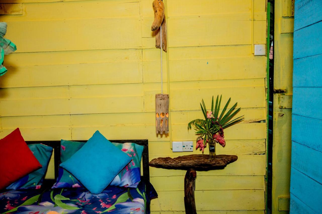 Brother'S Beach Home Boossa Luaran gambar