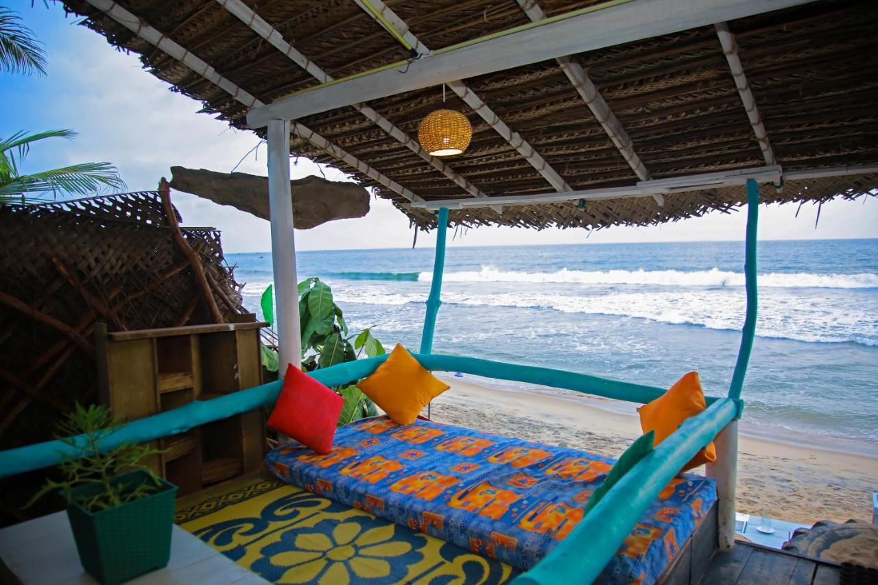 Brother'S Beach Home Boossa Luaran gambar